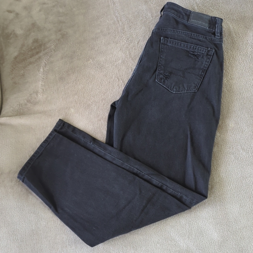 American Eagle Mom Jeans